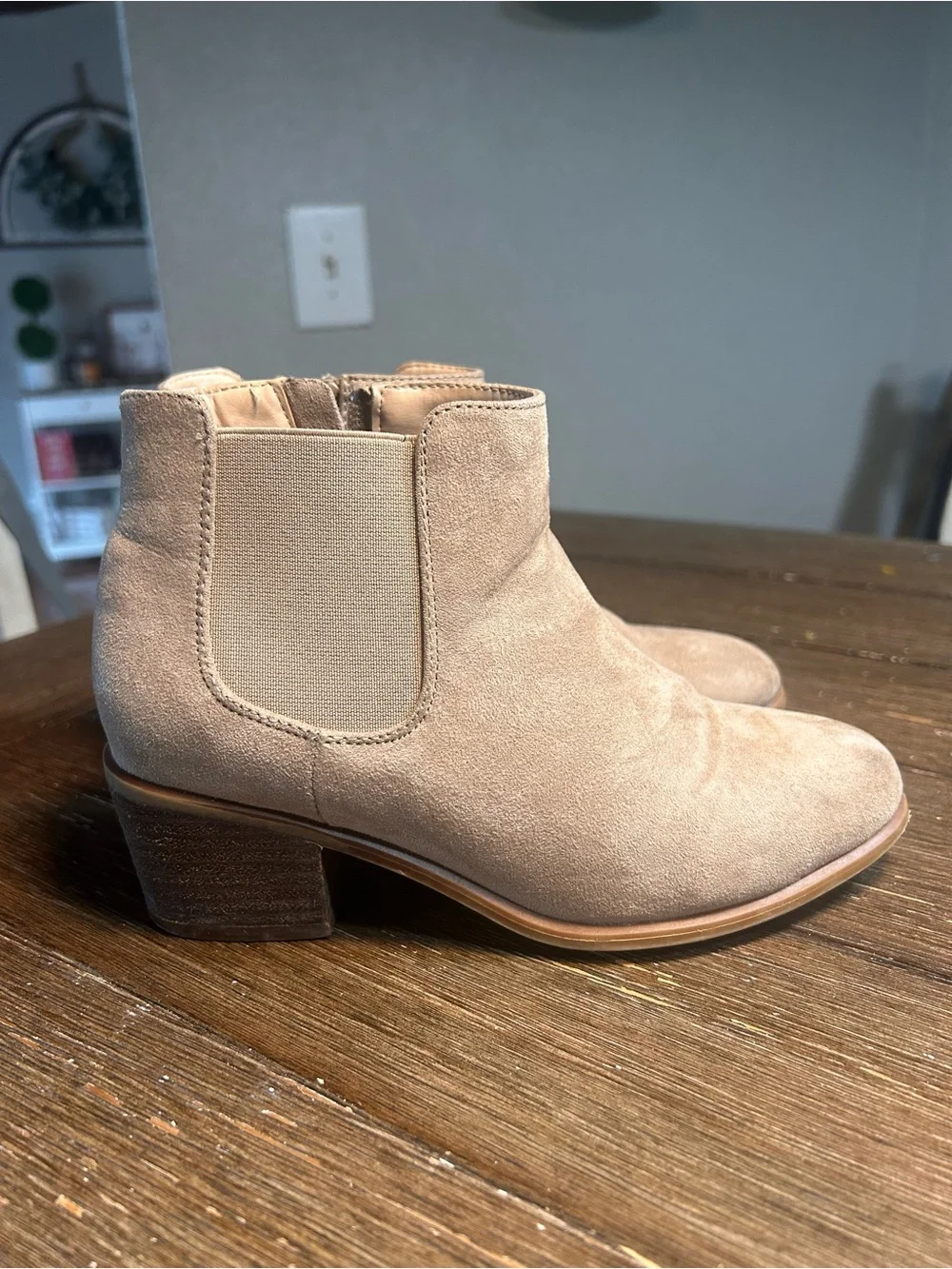 Treasure bond ankle boots size 2 girls